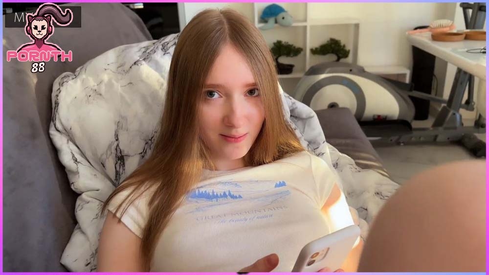 เปิดวาปเลย สาวน่ารัก รัสเซีย mysaaat น้องสาวผู้ใสซื่อโดนพี่ชายแสนดีกะแทกหีแตกใน