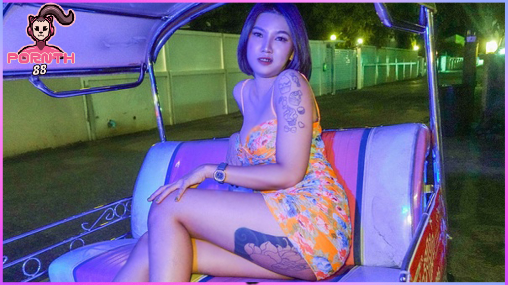 TukTukPatrol : SomSom น้องส้มส้ม ไซด์ไลน์สาวแว่นน่าเย็ดจัดฟัน เมืองเก่าอยุธยา ฝรั่งพานั้งตุ๊กตุ๊กมากระหน่ำที่โรงแรม